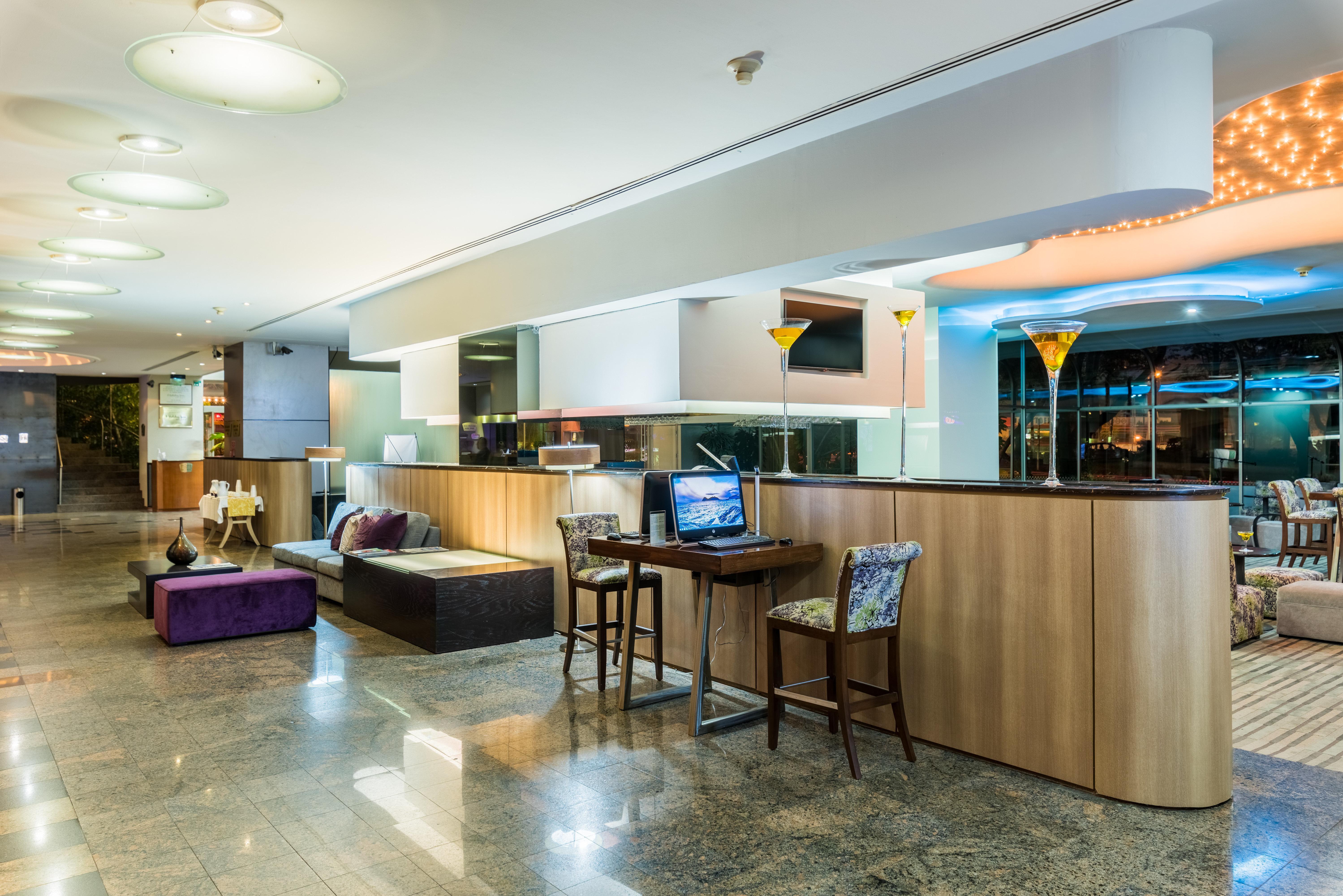 Holiday Inn Guadalajara Select, an IHG Hotel Bagian luar foto