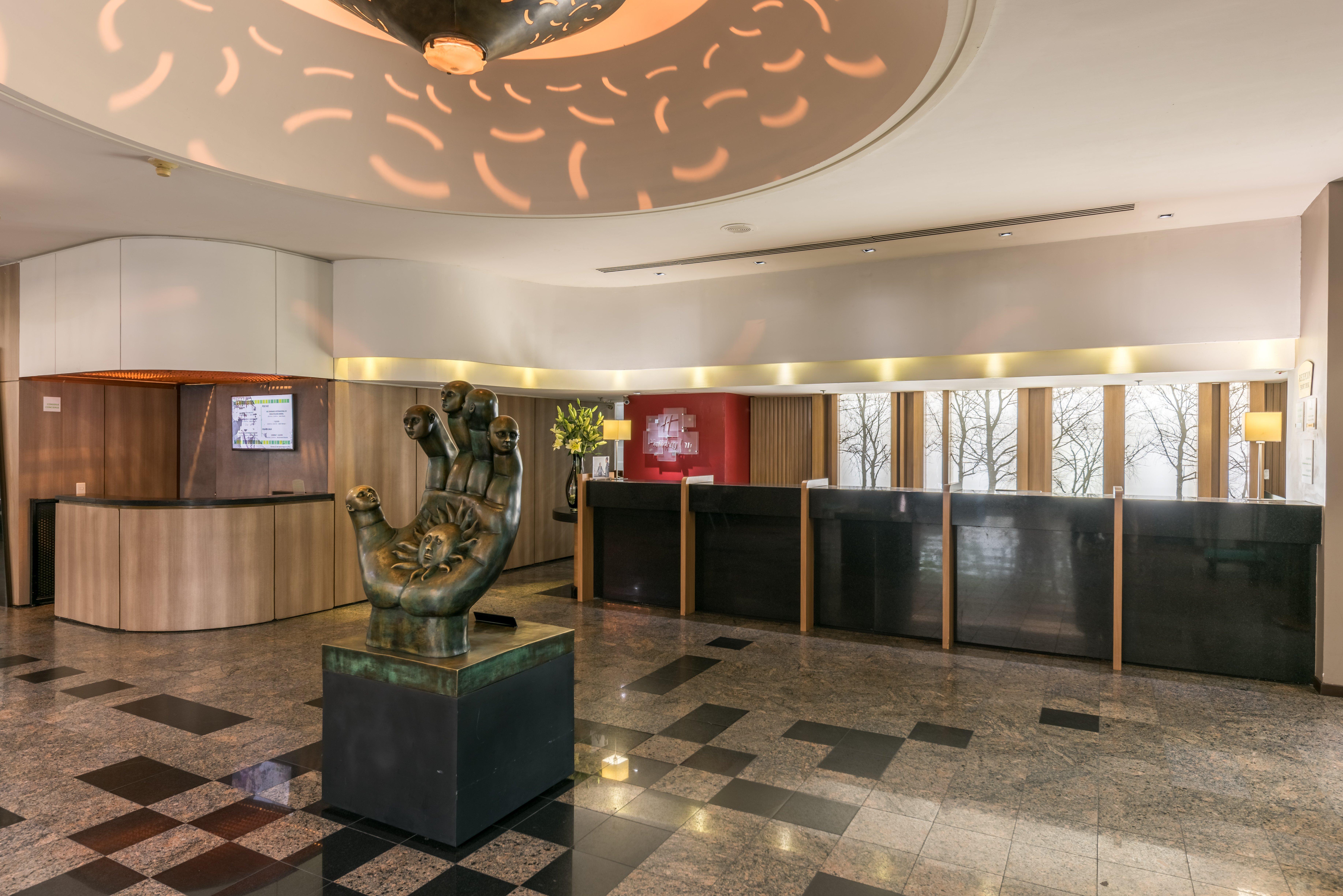Holiday Inn Guadalajara Select, an IHG Hotel Bagian luar foto